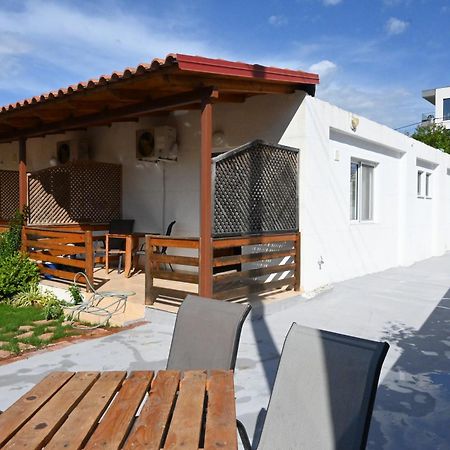Amelia Rooms Ксамил Екстериор снимка